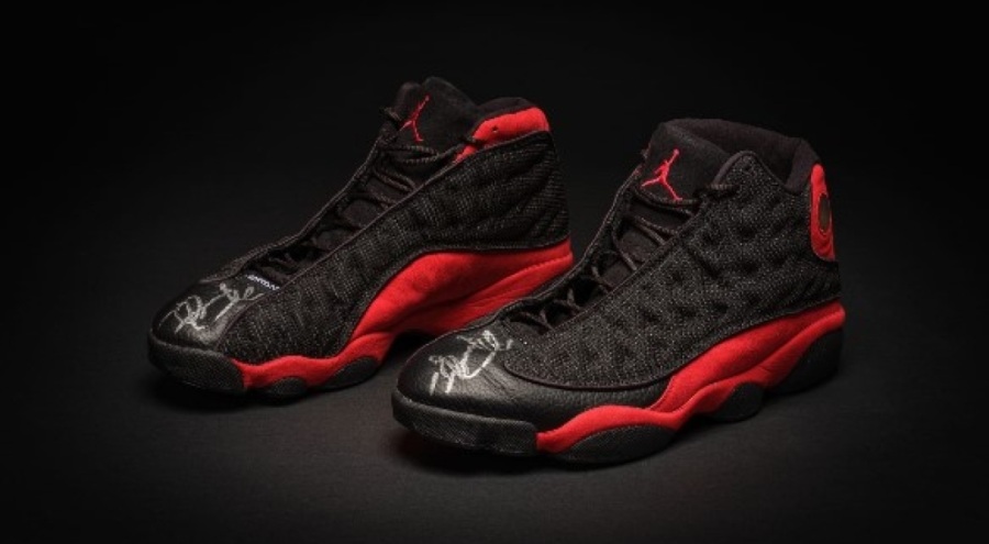 Michael Jordan'ın ayakkabıları açık artırmada!