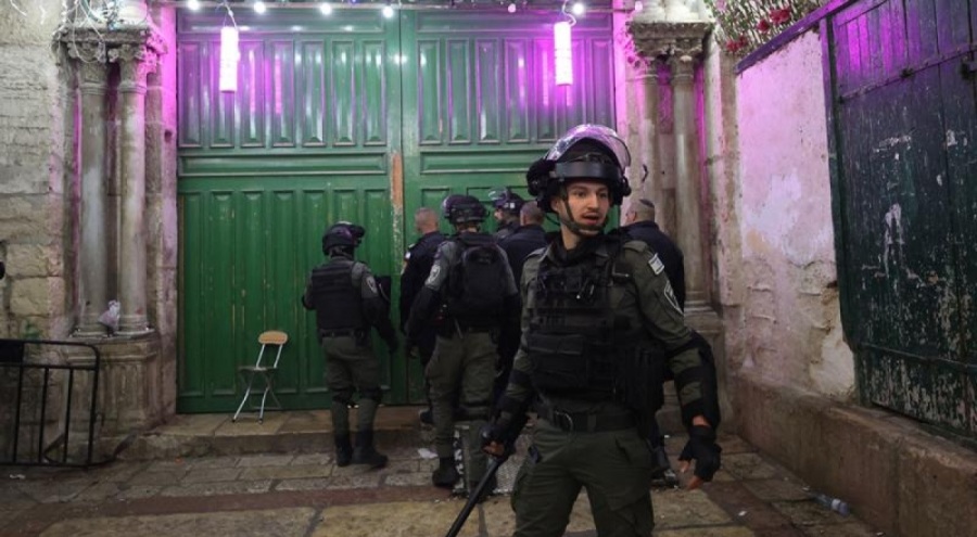 İsrail polisi Mescid-i Aksa'ya girilmesini yine engelledi