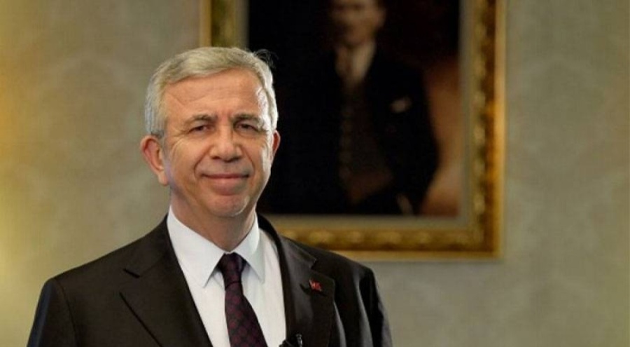 Mansur Yavaş'tan önemli duyuru: Şimdi çıkarın telefonlarınızı