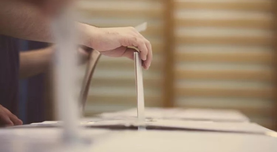 İttifakların liste mesaisi sahura kadar sürüyor