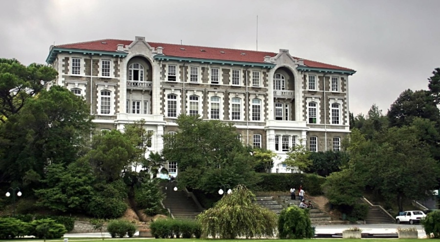 Boğaziçi Üniversitesi, akademisyenlerin 1997'den beri kullandığı haberleşme platformunu kapattı