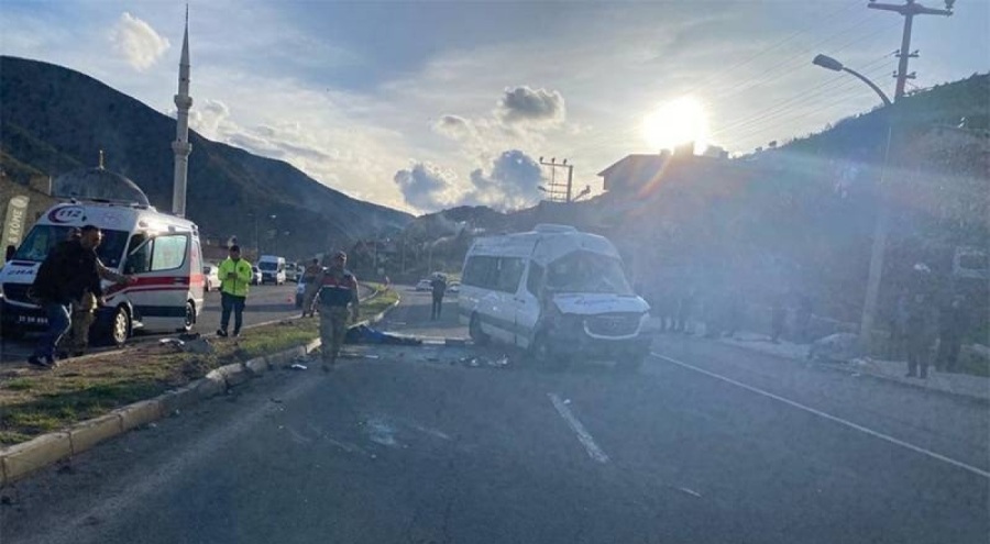 İşçi servisi kazasında: 1 ölü, 7 yaralı