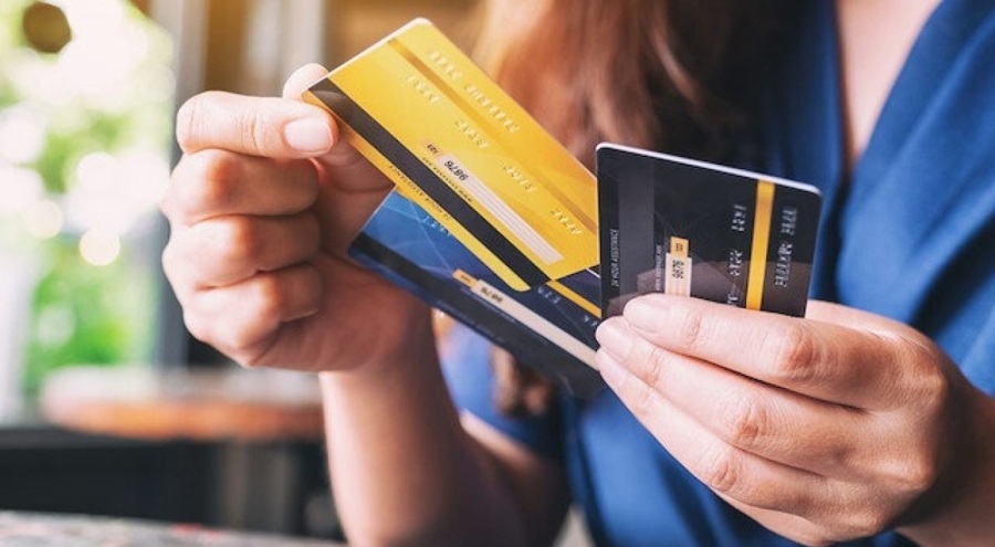 ATM'ye kartını kaptıranlar dikkat! 19 bin 150 TL hesabından çekildi