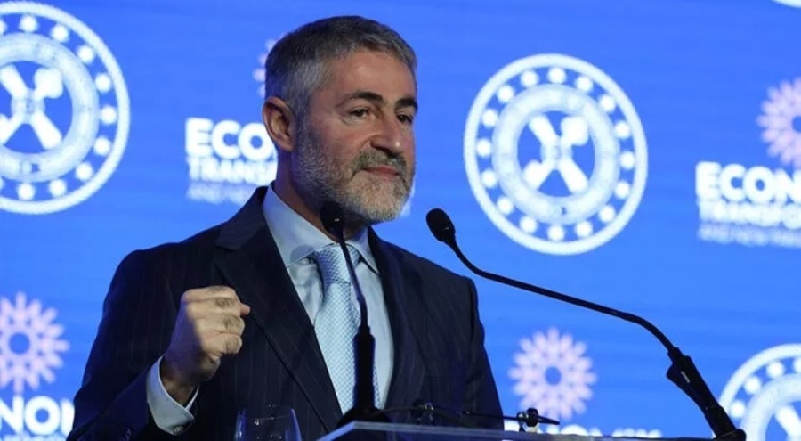 Bakan Nebati: Çalışıyor, üretiyor, ihraç ediyoruz