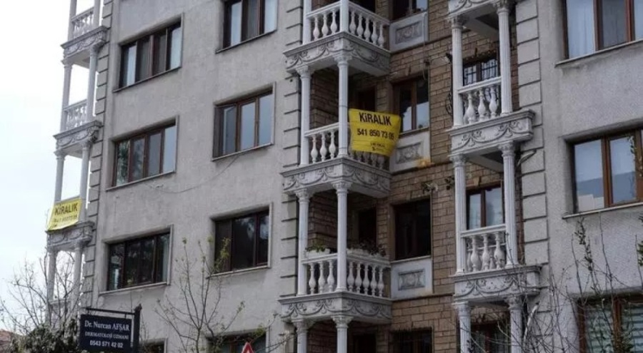 İstanbullu eski binalardan kaçıyor! Kiralar düşmeye başladı