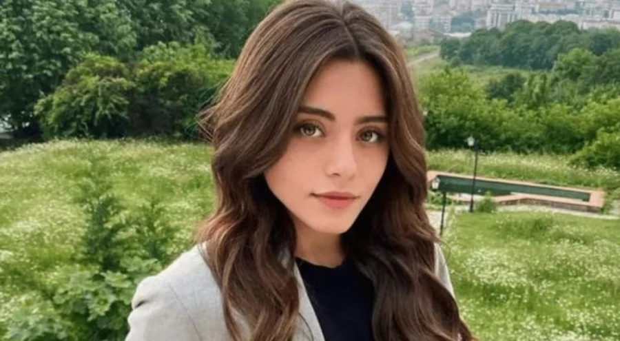 Oyuncu Sıla Türkoğlu: Bugün aşık olasım geldi