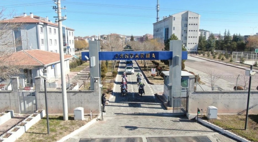 4 akaryakıt istasyonu vergi kaçakçılığından mühürlendi