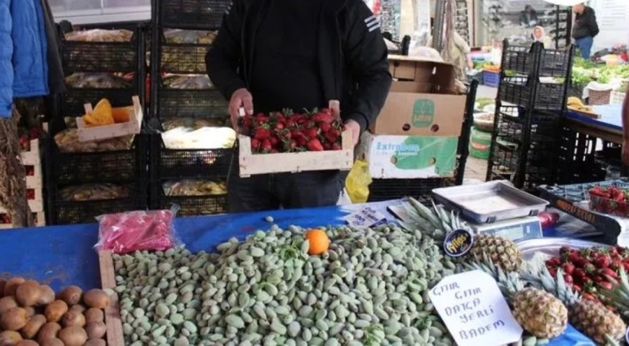 Çağla tezgahlarda yerini aldı! Kilosu 70 lira