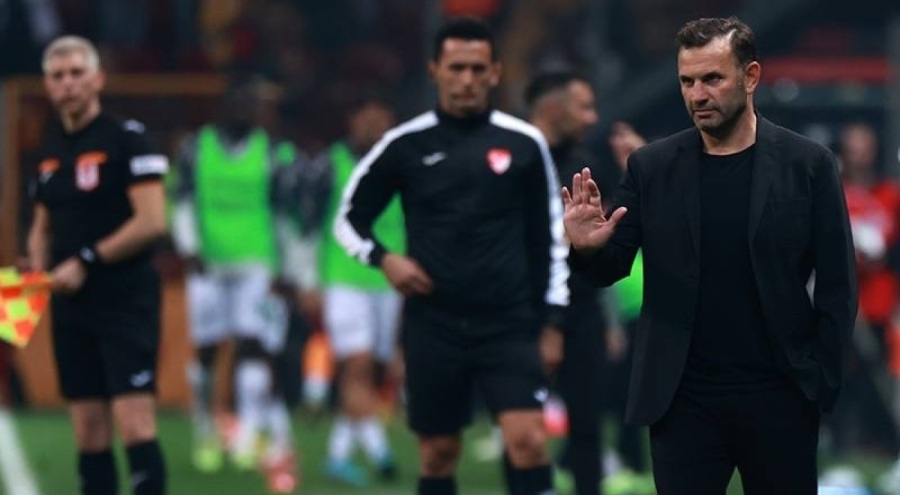Okan Buruk'tan Galatasaray'da savunma alarmı!