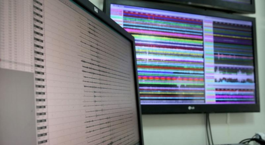 Akdeniz'de 4,2 büyüklüğünde deprem