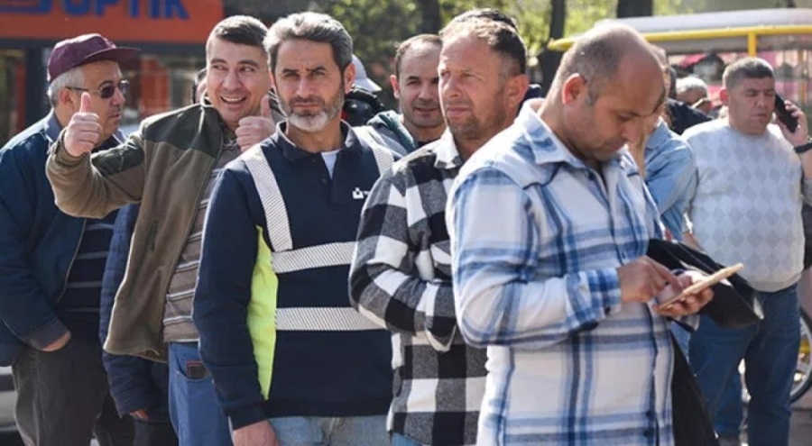 Bağ-Kur'dan EYT'li olmak için yurtdışı detayı