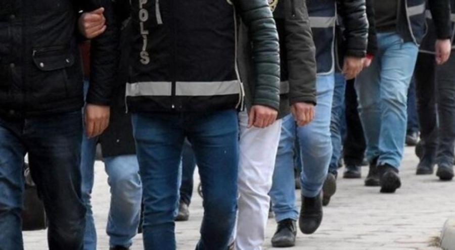 Bursa'da FETÖ operasyonu: 13 kişiye gözaltı!