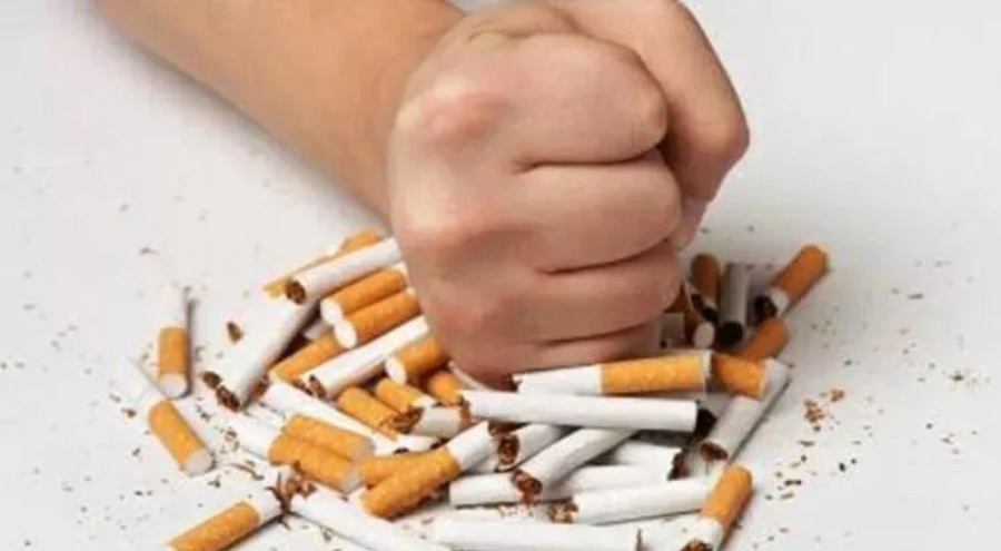 İngiltere'da ücretsiz e-sigara dağıtılacak