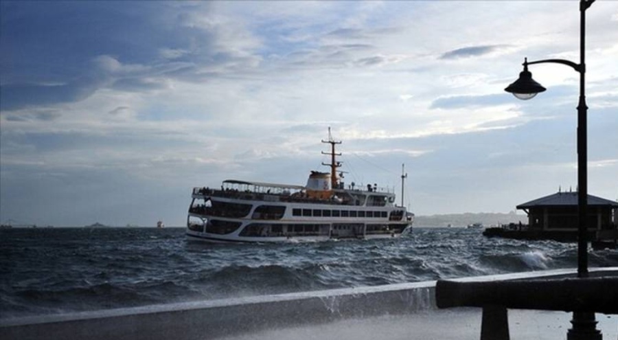 İstanbul'da vapur seferlerine hava engeli