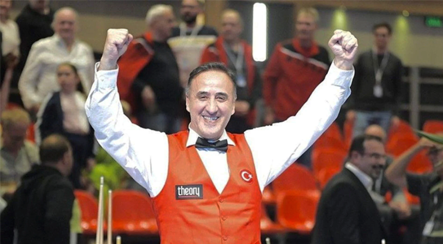 Hacı Arap Yaman'dan altın madalya