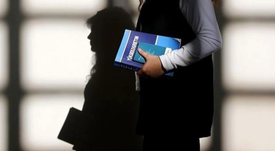 12 bin akademisyen Türkiye'den gitti