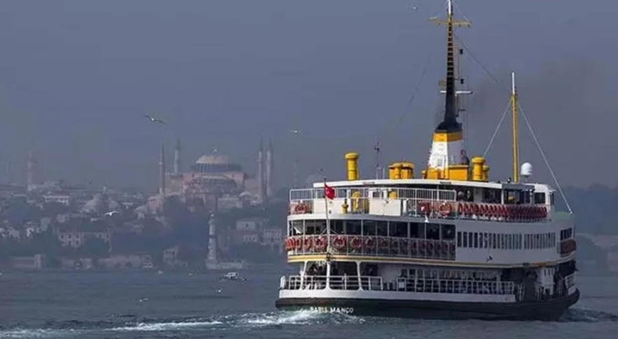 İstanbul'da hava muhalefeti nedeniyle bazı vapur seferleri gerçekleştirilemiyor