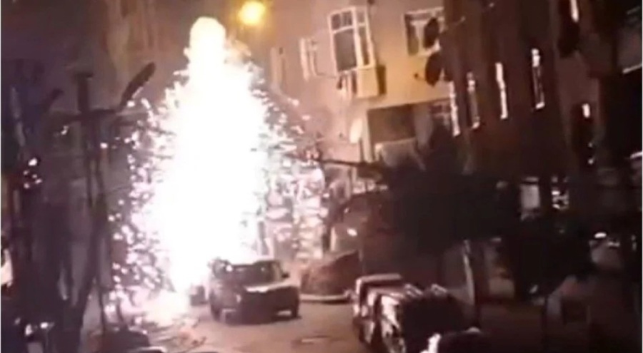İstanbul'da elektrik kabloları patladı