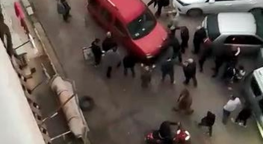 Bursa'da 'aracıma neden çarptın' kavgası: Arabasını üzerine sürdü