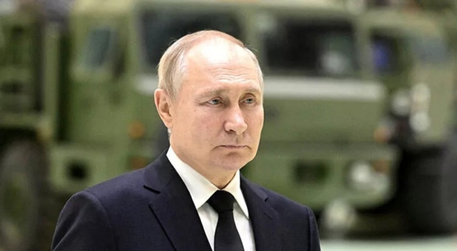 Putin'in sakladığı silah ateşlendi