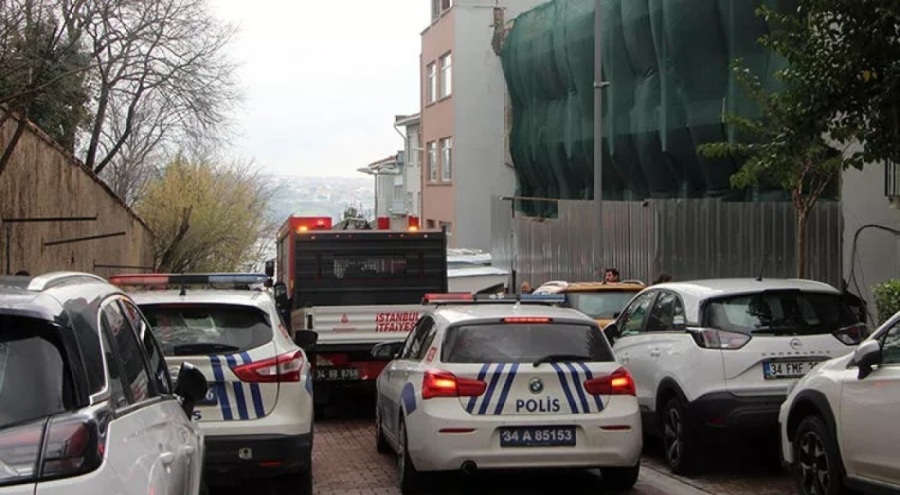 İnşaatta çalışan işçi ayağına saplanan demirle yaralandı