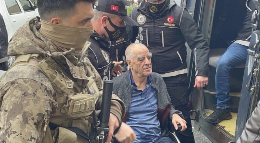 Ürfi Çetinkaya cezaevinde