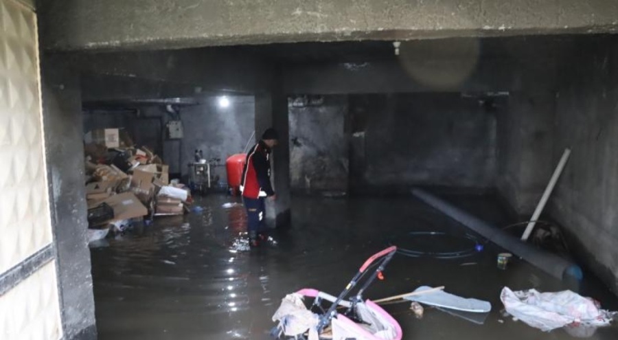 Mardin'i sağanak vurdu