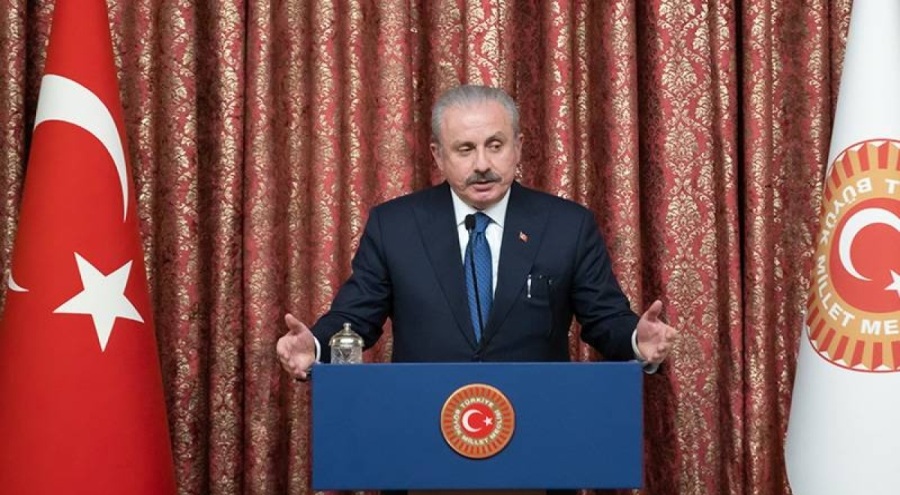 TBMM'ye zarar verecek, gölge düşürecek her şeyden kaçınmamız lazım