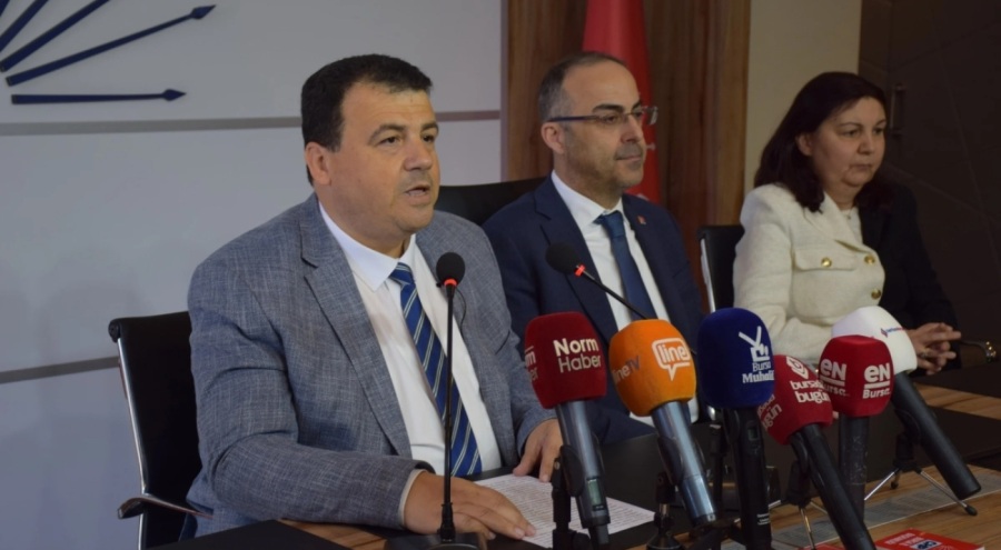 Bursa Milletvekili Adayı Öztürk'ten Destici'ye sert tepki: Bizlere yakışan cahili eğitmektir