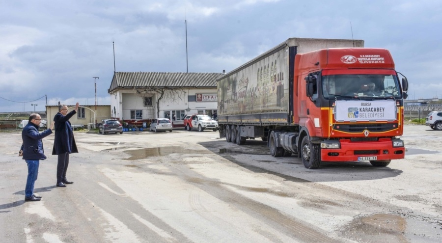 Bursa Karacabey'den deprem bölgesine yardımlar sürüyor