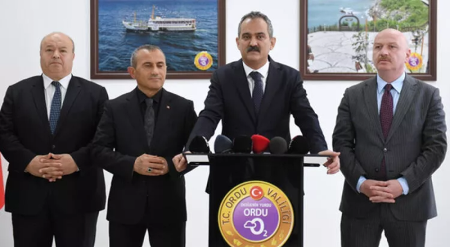 Bakan Mahmut Özer: Yıl sonuna kadar tüm köy okullarını 'köy yaşam merkezleri' olarak açacağız