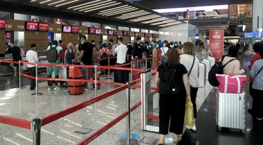 İstanbul Havalimanı'nı üç ayda 16,4 milyon yolcu kullandı