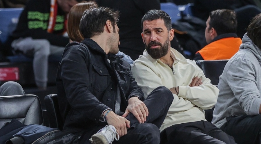 Arda Turan Eyüpspor'un teknik direktörlüğüne getirildi