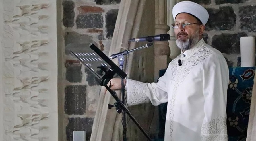 Erbaş: Fitrelerimizi ihtiyaç sahiplerine ulaştırma gayretinde olalım