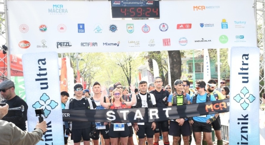 Türkiye'nin en büyük koşu festivali İznik'te başladı