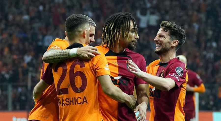 Galatasaray Yukatel Kayserispor'u 6-0 yendi