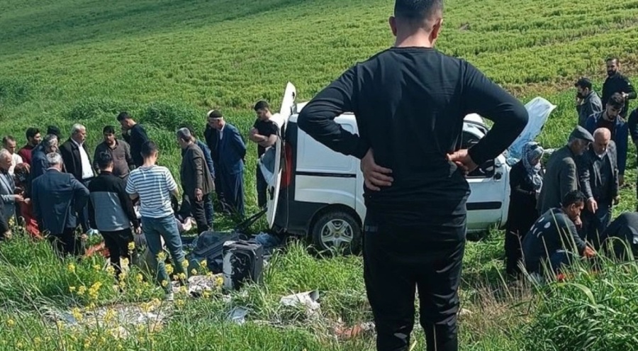 Diyarbakır'da araç, şarampole yuvarlandı: Çok sayıda ağır yaralı