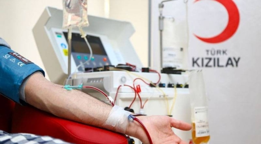 Kızılay Genel Sekreteri'ndan kan stoku açıklaması: Çağrılar etkisini gösterdi, günlük 25 bin üniteye yükseldi