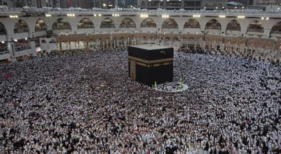 Kabe, ramazanın 25. gecesinde 1,5 milyonun üzerinde Müslüman'ı ağırladı