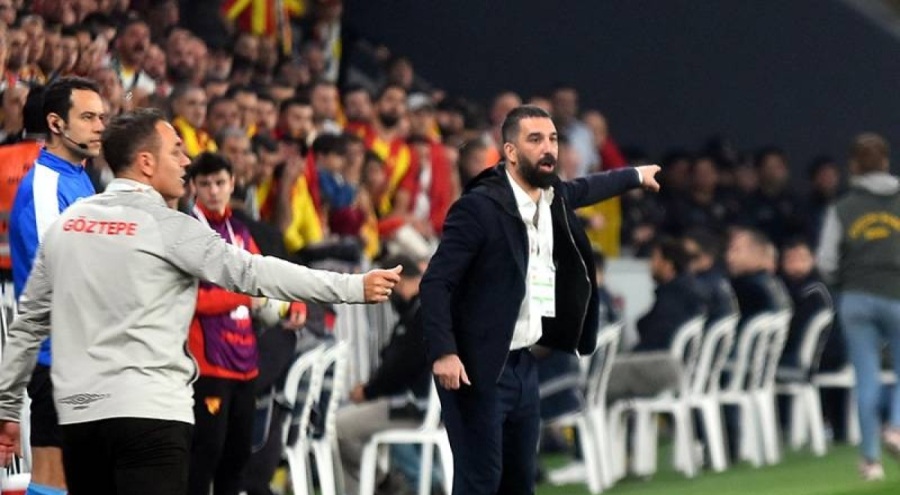 Arda Turan, teknik direktörlük kariyerine yenilgiyle başladı