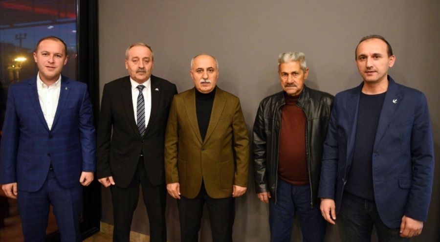 Cumhur İttifakı Bursa'da iftar yemeğinde buluştu