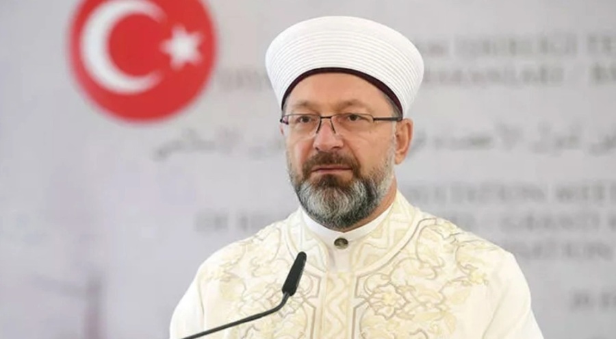 Diyanet İşleri Başkanı Erbaş: Bu gece ülkemizin huzur ve selameti için dua edelim