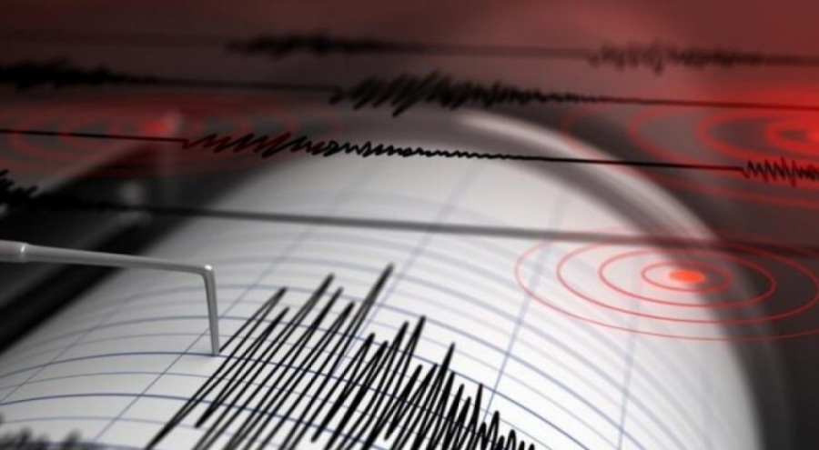 İtalya'daki deprem okulları tatil ettirdi