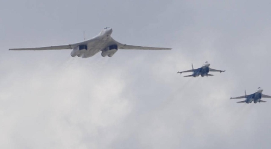 İngiliz ve Alman jetlerinden, Rus savaş uçakları ve casus uçağına engelleme