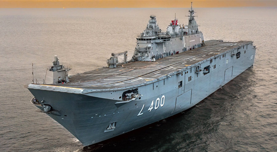 TCG Anadolu'yu ilk gününde 8 bin 720 kişi ziyaret etti