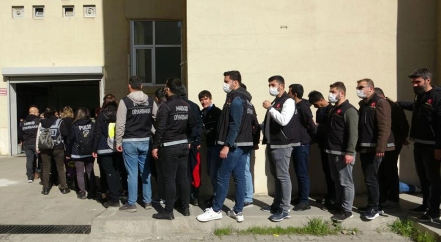 Diyarbakır'da uyuşturucu operasyonu: 133 kişi tutuklandı
