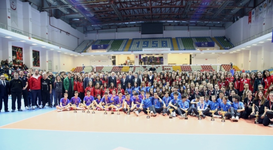Bursa Nilüfer Belediyespor'dan 4 şampiyonluk