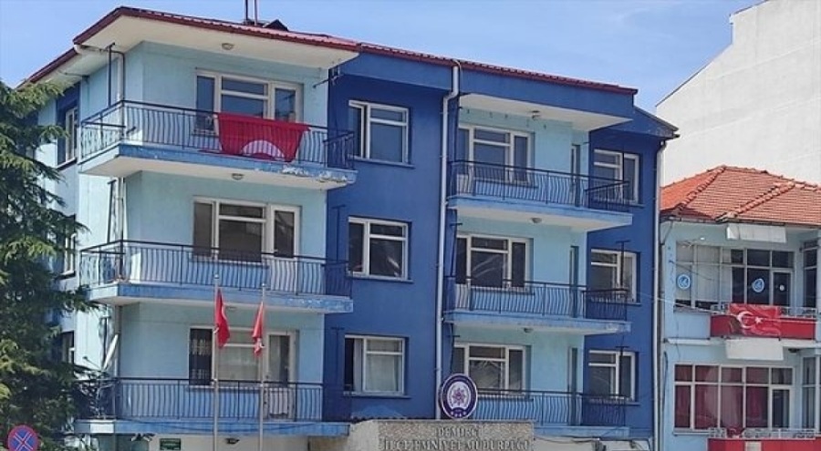 Yeşim lojmanda ölü bulunmuştu! Komiser yardımcısı, eski eşinin başına 2 kez silah dayamış