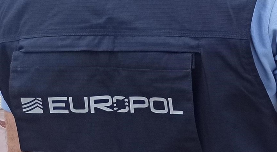 Europol'ün uyuşturucu örgütüne yönelik operasyonunda 50 kişiye gözaltı