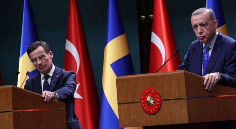 İsveç: NATO'nun içinde olmamız tamamen Türkiye'ye bağlı